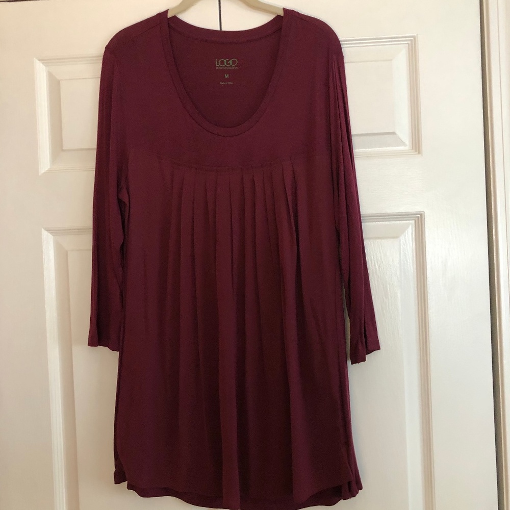 LOGO pleated top